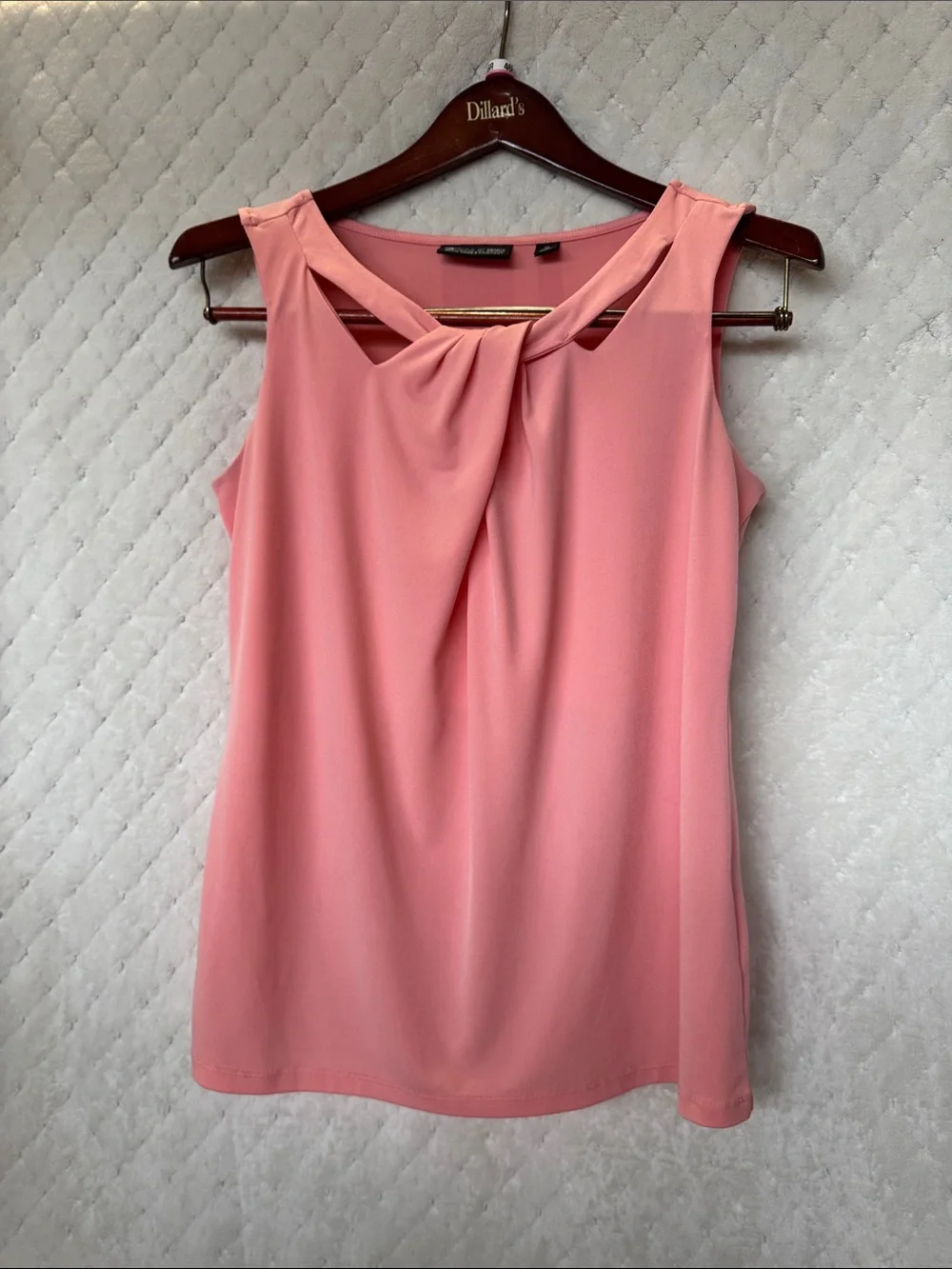 Sleeveless Twist-Front Camisole in Soft Pink - Picture 2 of 8